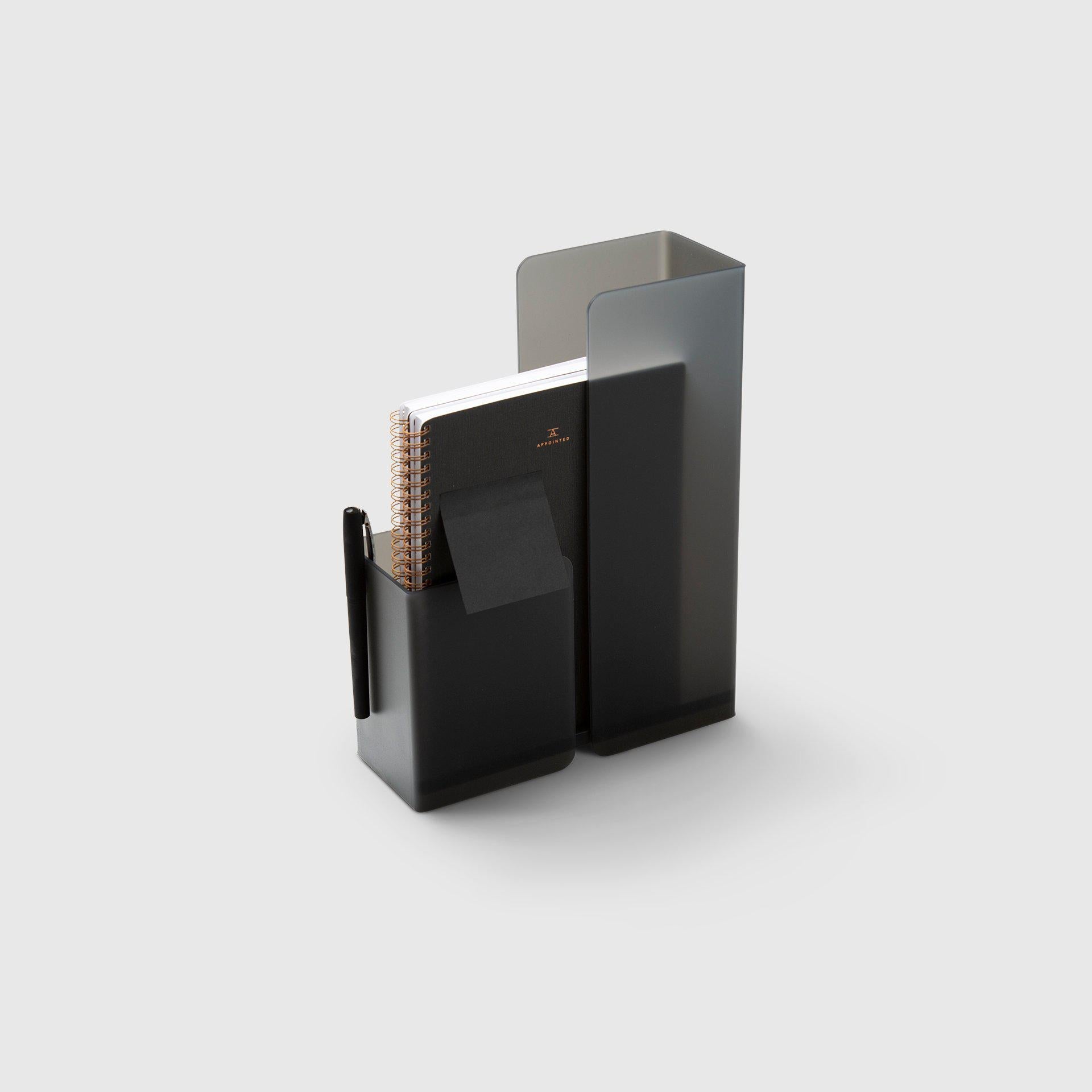 Magazine Holder - Smoke