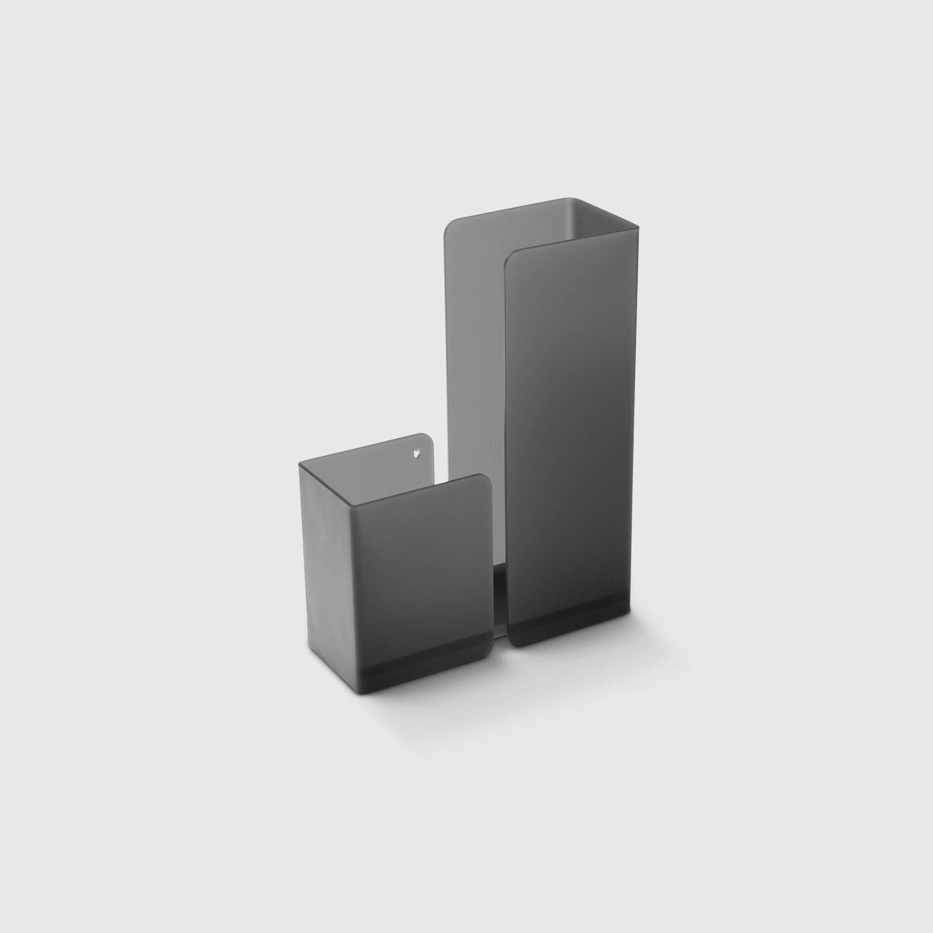 Magazine Holder - Smoke