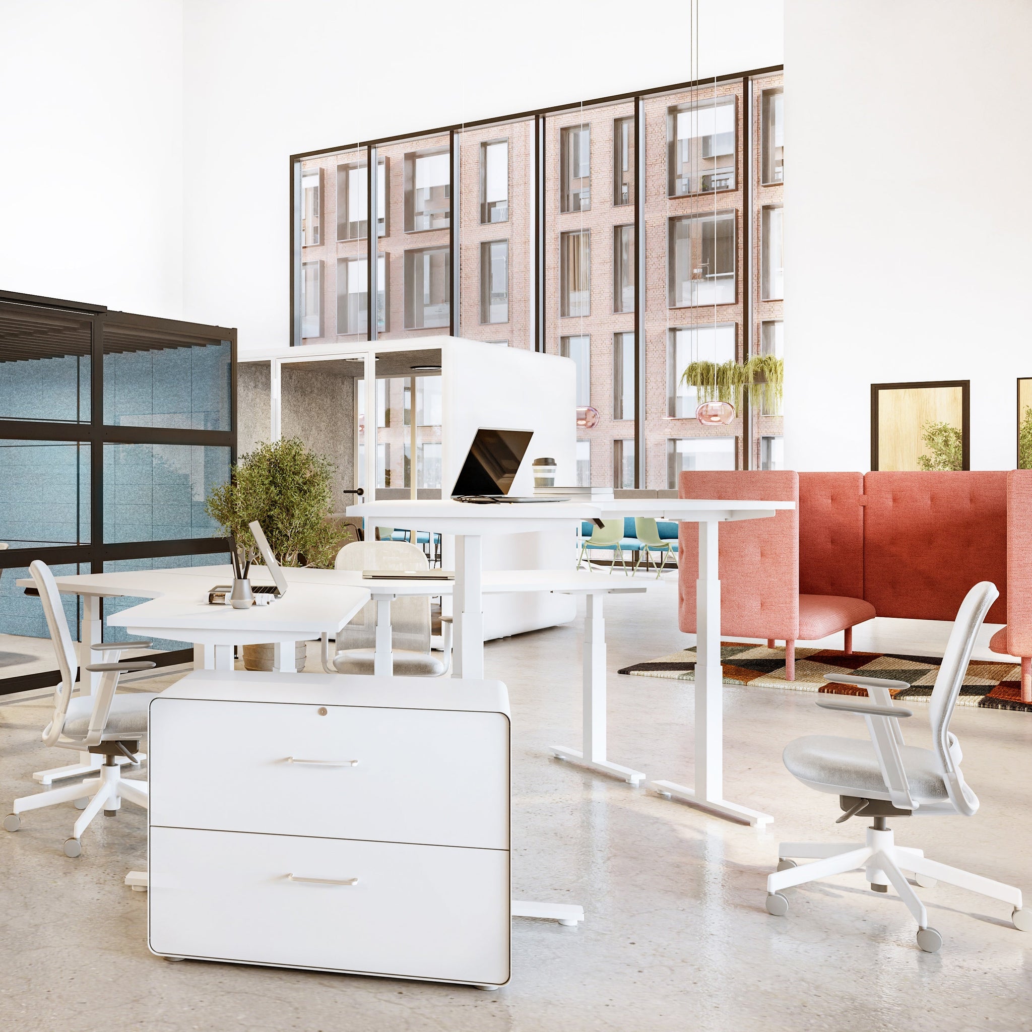 Series L 3S Height Adjustable 120 Degree Desk